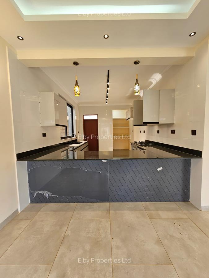 4 Bed Townhouse with En Suite in Kiambu Road - 4