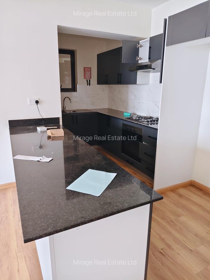 2 Bed Apartment with Swimming Pool in Garden Estate - 5