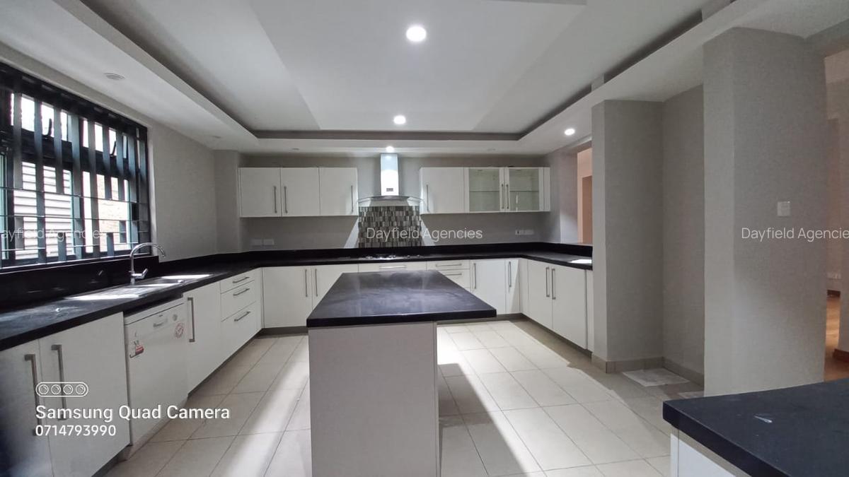 5 Bed House with En Suite at Shanzu Road - 16