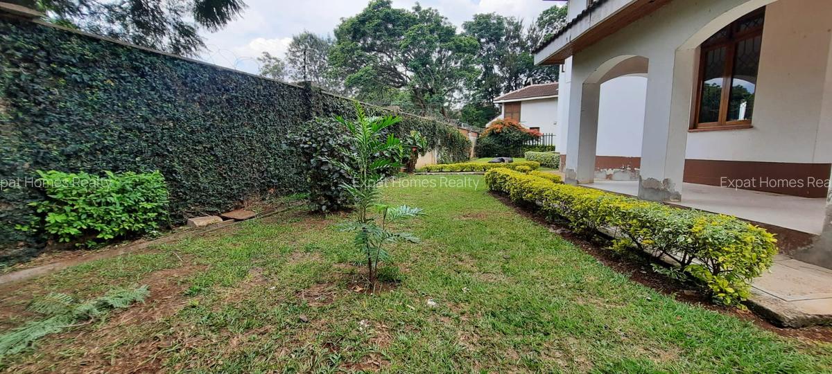 4 Bed Townhouse with Swimming Pool in Lavington - 2