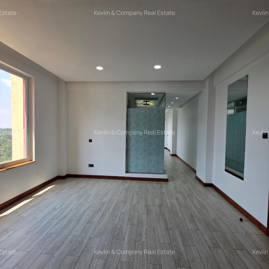 4 Bed Apartment with En Suite in General Mathenge - 19