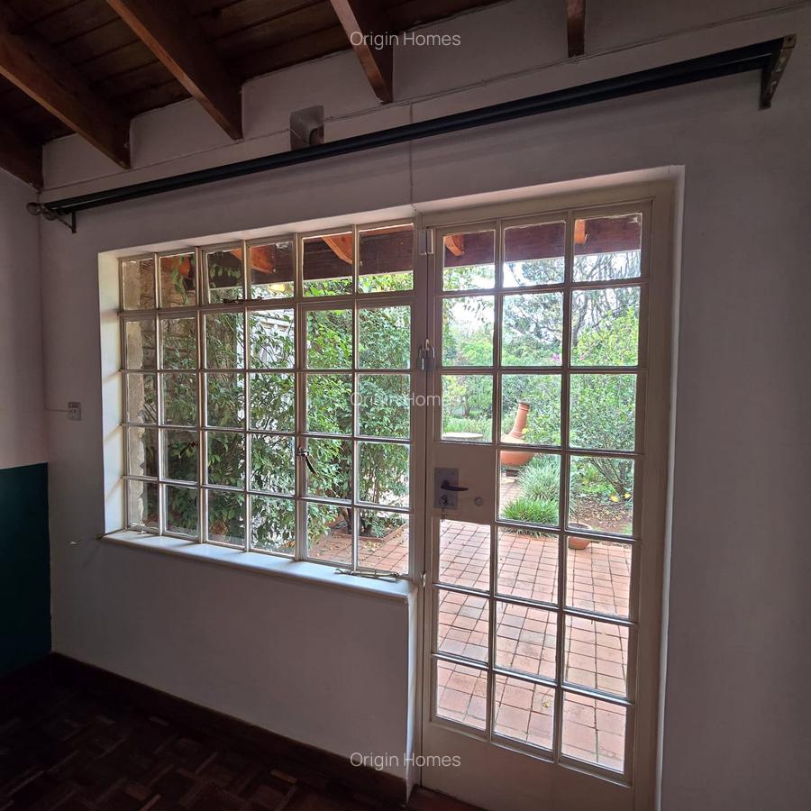 4 Bed House with En Suite at Runda - 17