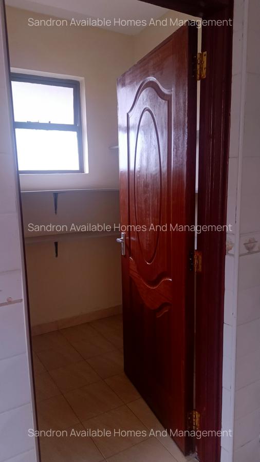 1 Bed Apartment with En Suite in Kilimani - 6