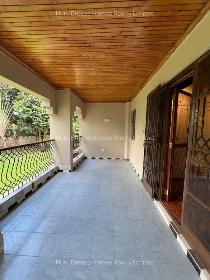 5 Bed House with En Suite in Runda - 9