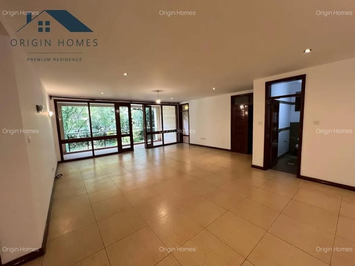 3 Bed Apartment with En Suite at Riverside Drive - 13