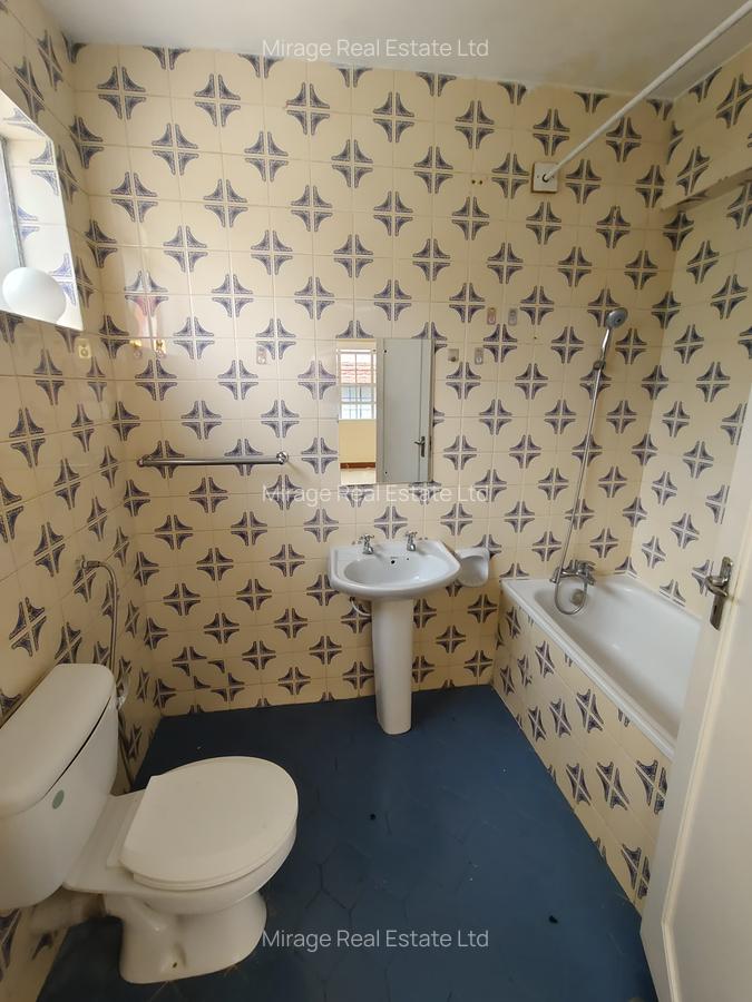 3 Bed Apartment with Parking in Kileleshwa - 4