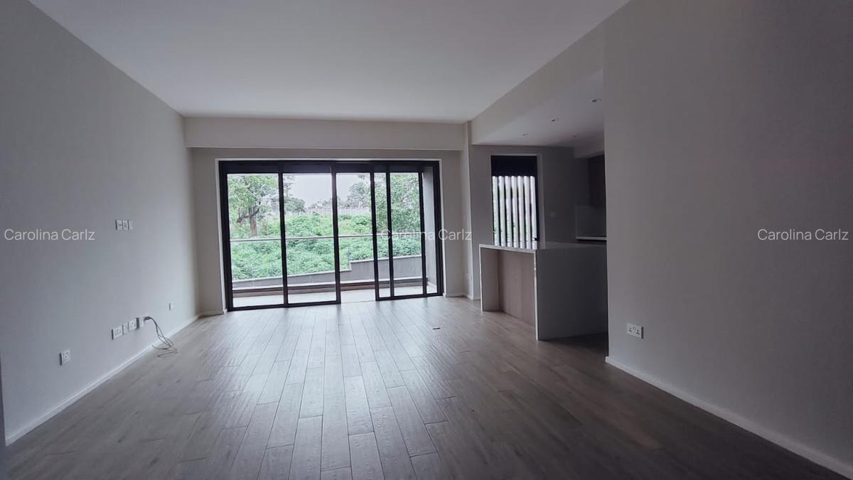 3 Bed Apartment with En Suite at Nyari - 5