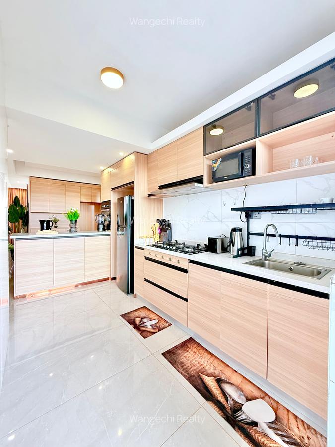 Serviced 3 Bed Apartment with En Suite at Riverside Drive - 7