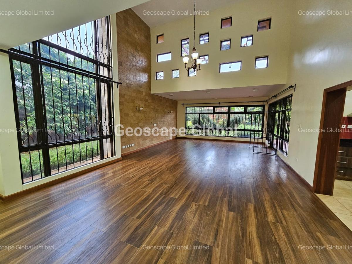 4 Bed House with En Suite in Runda - 1