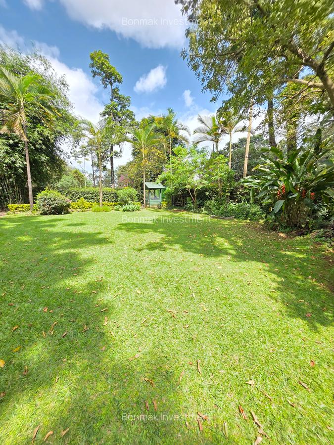 5 Bed Townhouse with En Suite at Rossylon Lone Tree - 7