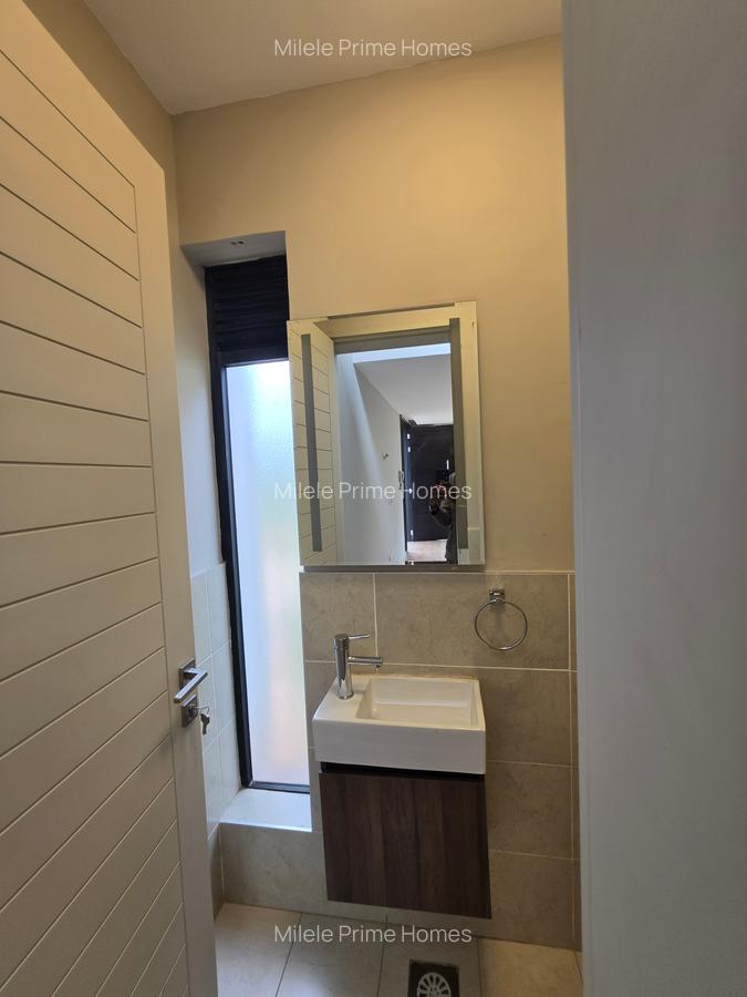 3 Bed Villa with En Suite at Runda Ineza - 14
