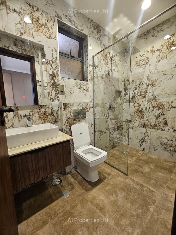 2 Bed Apartment with En Suite in Brookside - 17