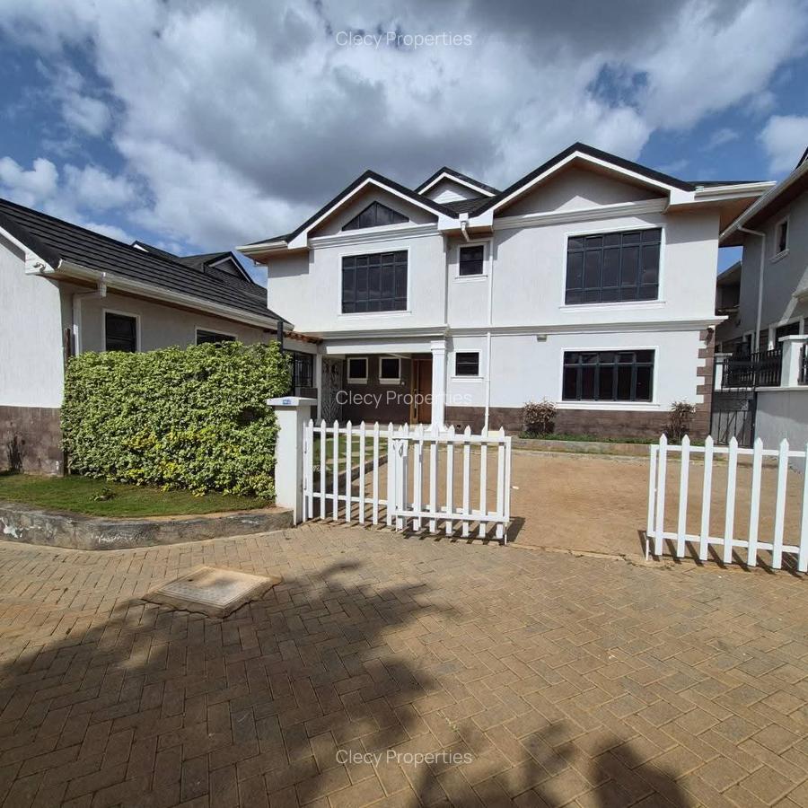 5 Bed House with En Suite at Runda - 11