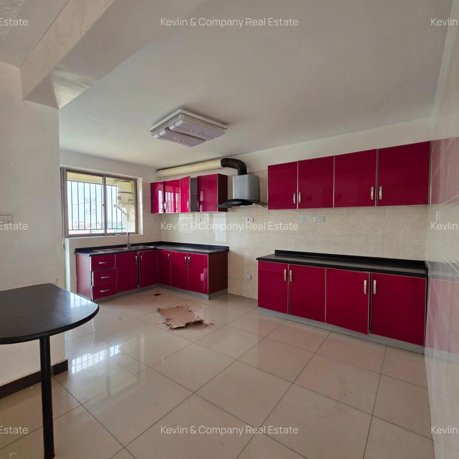 3 Bed Apartment with En Suite in Lavington - 3