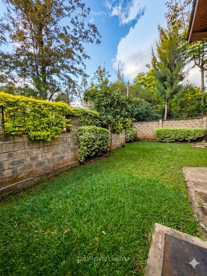 5 Bed Townhouse with En Suite in Lavington - 3