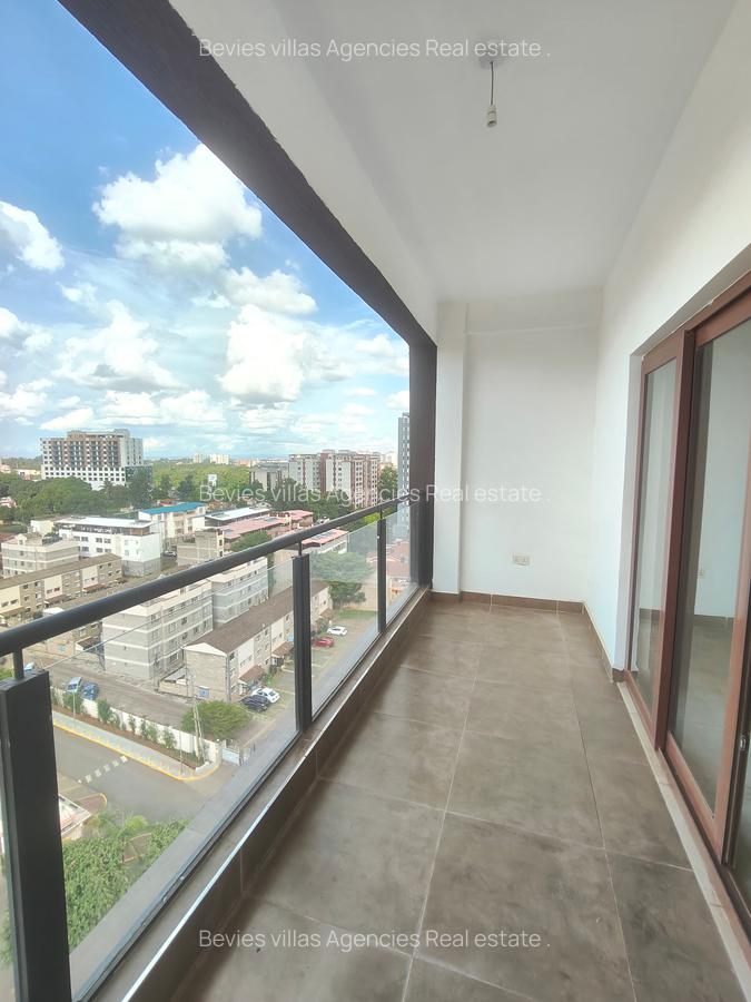 2 Bed Apartment with En Suite at Parklands - 8