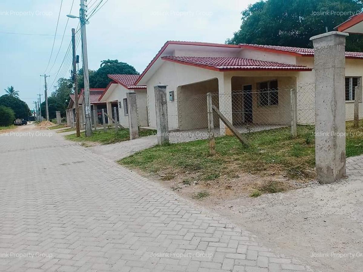 3 Bed Apartment with En Suite in Nyali Area - 11