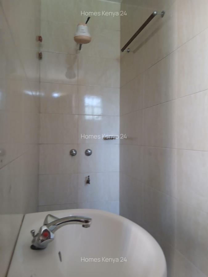 4 Bed House in Thome - 17