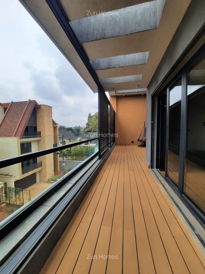 4 Bed Villa with En Suite in Lavington - 3