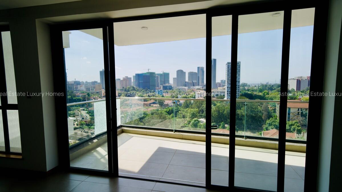 3 Bed Apartment with En Suite at 2026-128 - 10