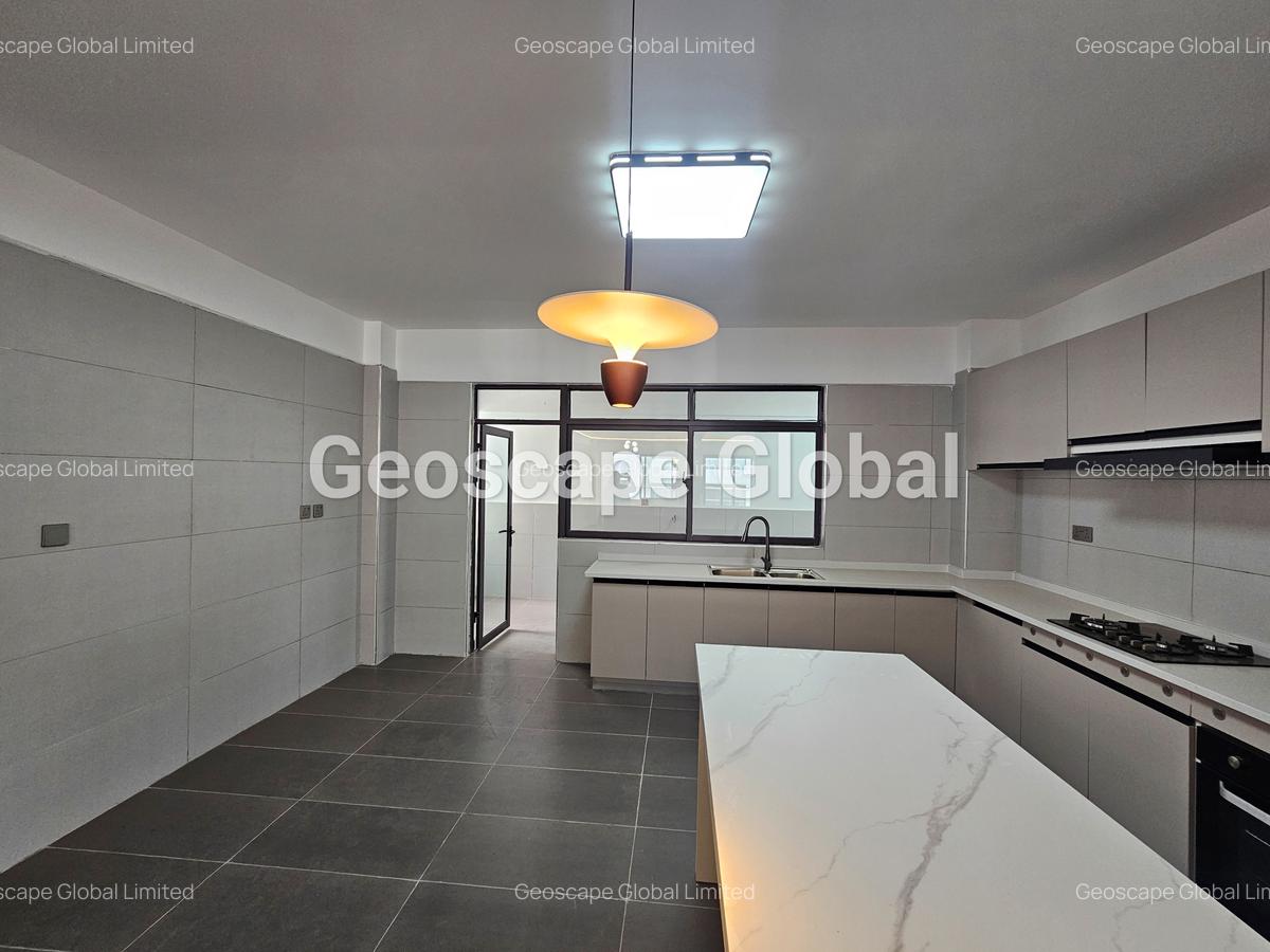 4 Bed Apartment with En Suite in Kileleshwa - 11