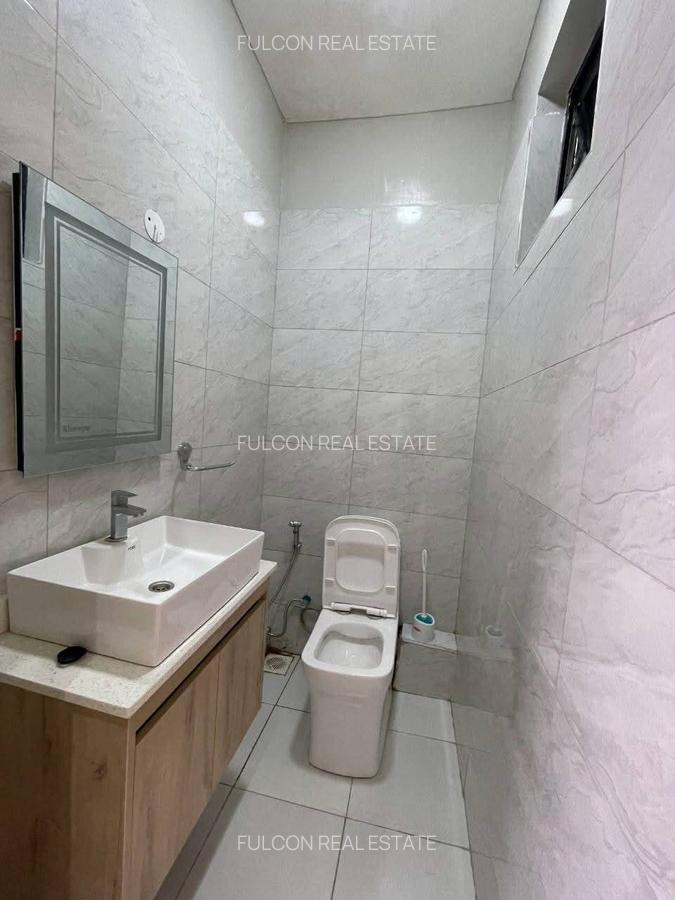 2 Bed Apartment with En Suite in Parklands - 7