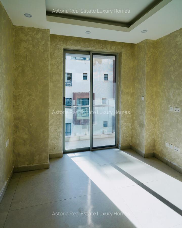 4 Bed Apartment with En Suite at 2026-510 4 Bed C Ren - 12