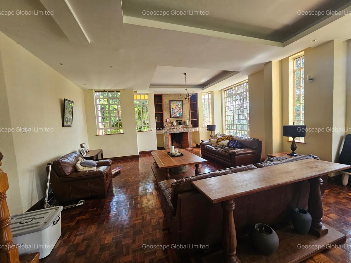 4 Bed House with En Suite in Kitisuru - 3