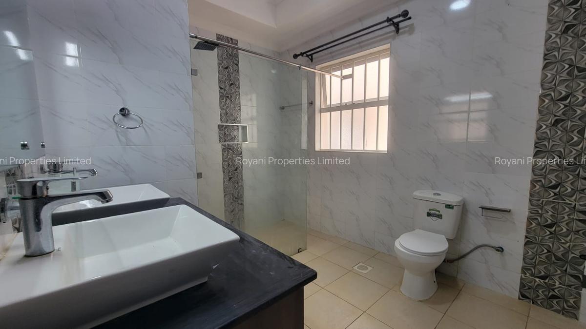 4 Bed House with En Suite in Kiambu Road - 18