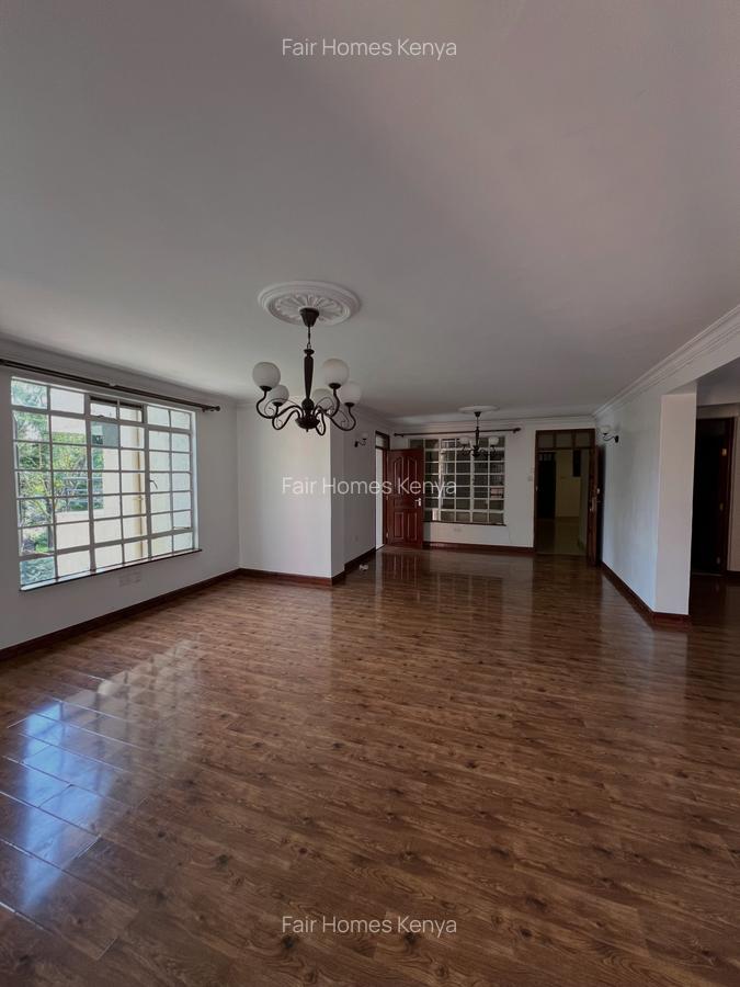 3 Bed Apartment with En Suite at Hatheru Road - 1