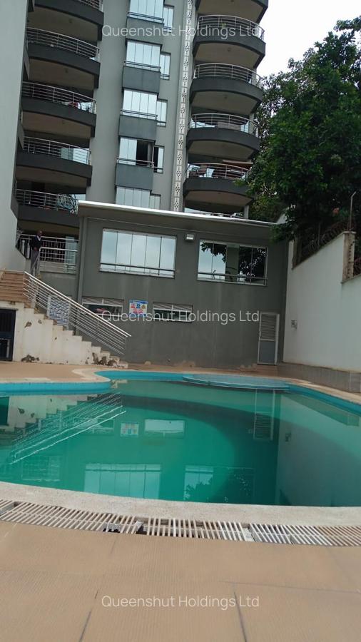 Furnished 4 Bed Apartment with En Suite in Riverside - 20