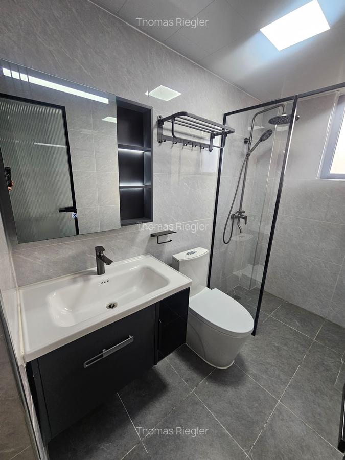 Serviced 1 Bed Apartment with En Suite at Sports Road - 9