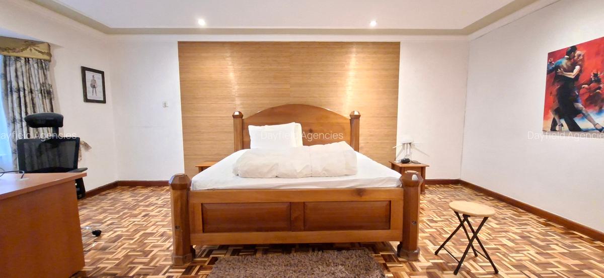 4 Bed House with En Suite at Grevillea Grove - 7
