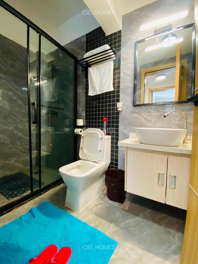 Serviced 1 Bed Apartment with Swimming Pool at Wood Avenue - 12