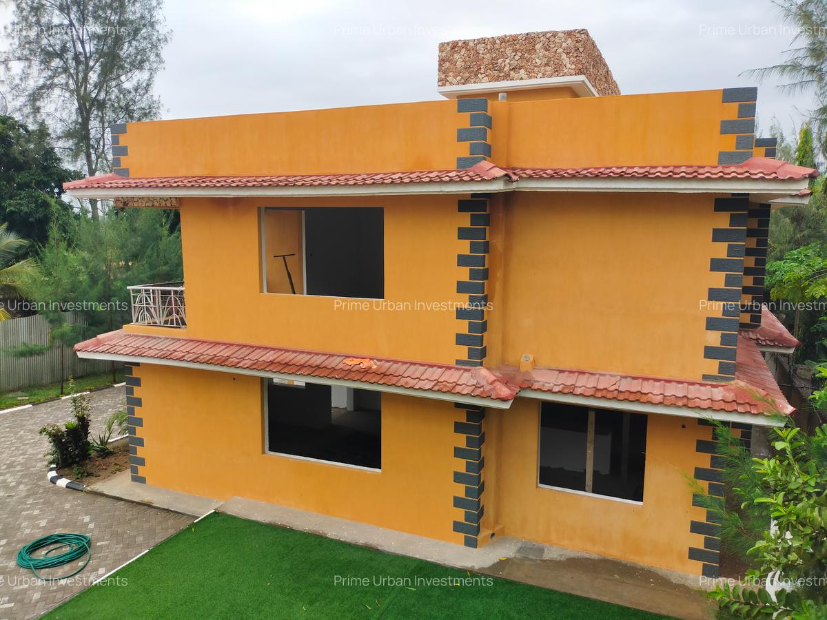 4 Bed Townhouse with En Suite in Vipingo - 5