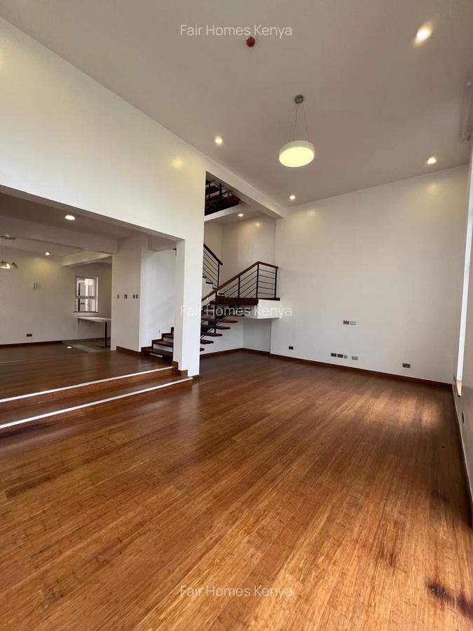 4 Bed Townhouse with En Suite at Kabasiran Avenue - 8