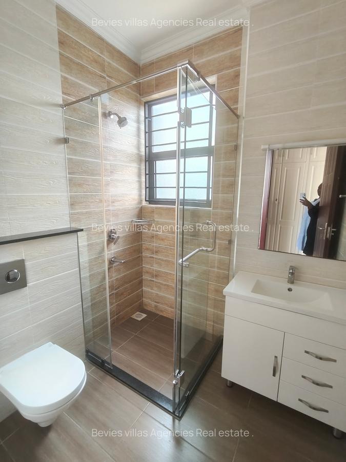 3 Bed Apartment with En Suite at General Mathenge - 10