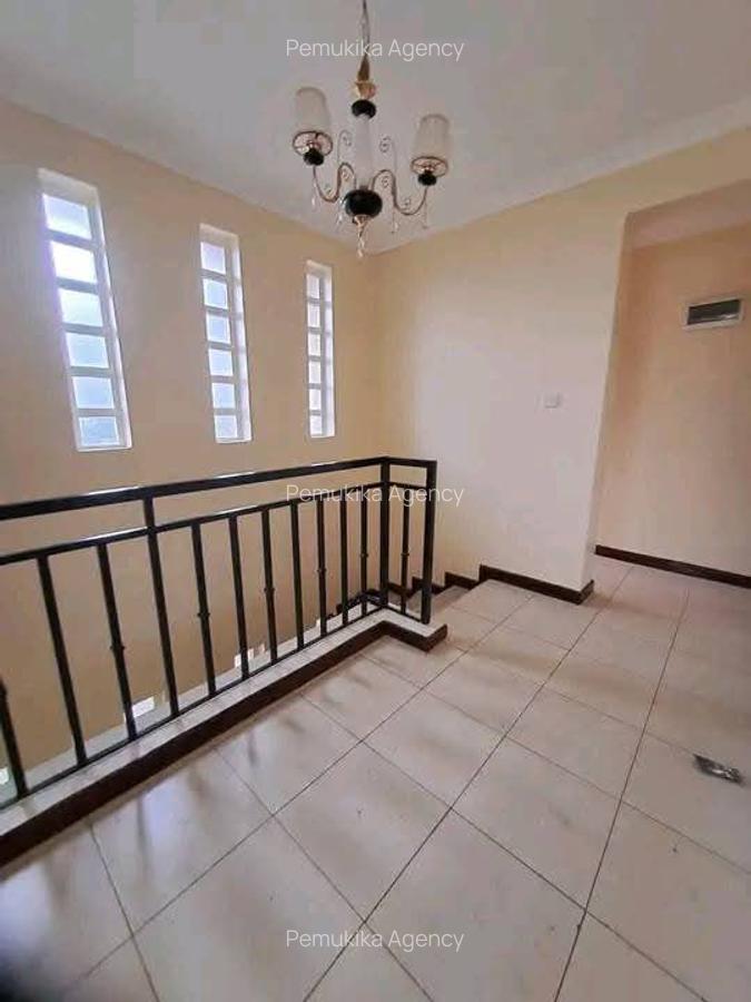 4 Bed Townhouse with En Suite in Karen - 5