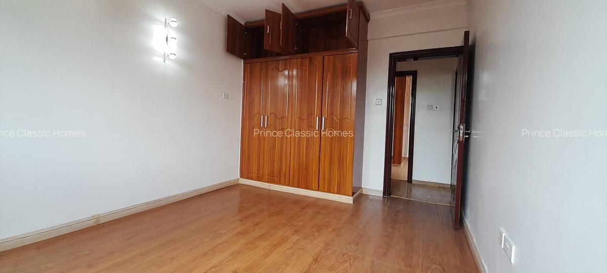 3 Bed Apartment with En Suite in Kilimani - 4