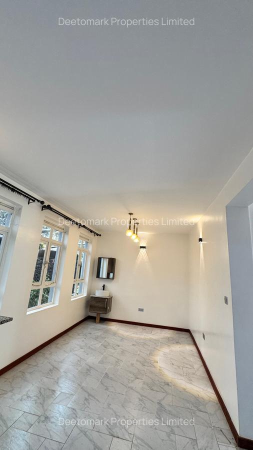 3 Bed Villa with En Suite at Bogani - 11