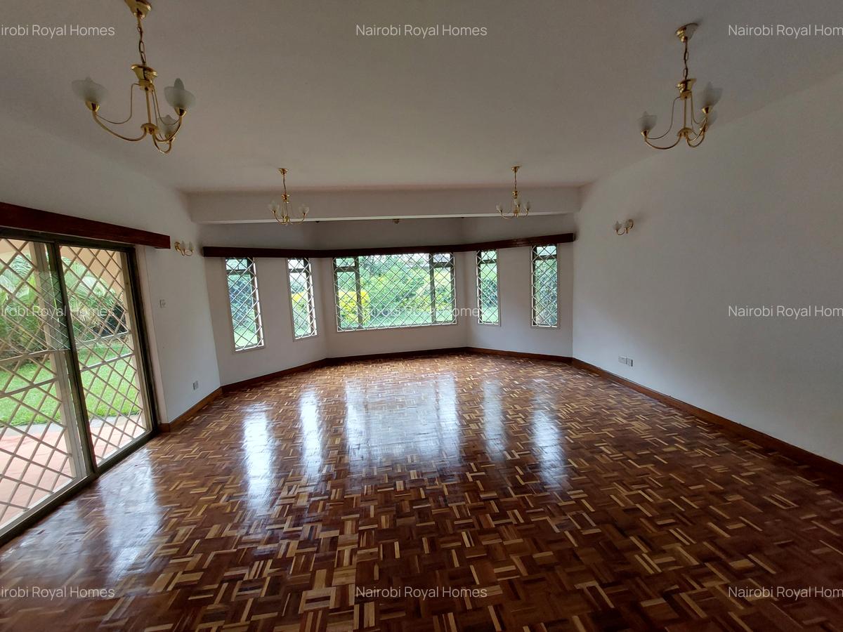 4 Bed Townhouse with En Suite at Lavington Villas - 18