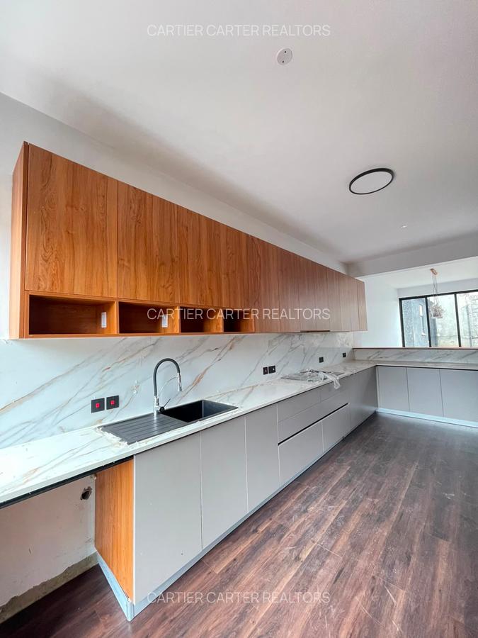 5 Bed Villa with Garden in Kitisuru - 14