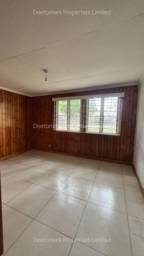 3 Bed House with En Suite at University Road - 16