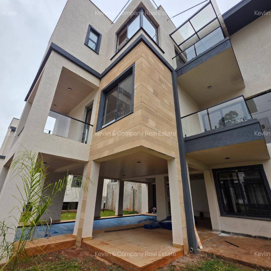 4 Bed Villa with En Suite in Loresho - 3
