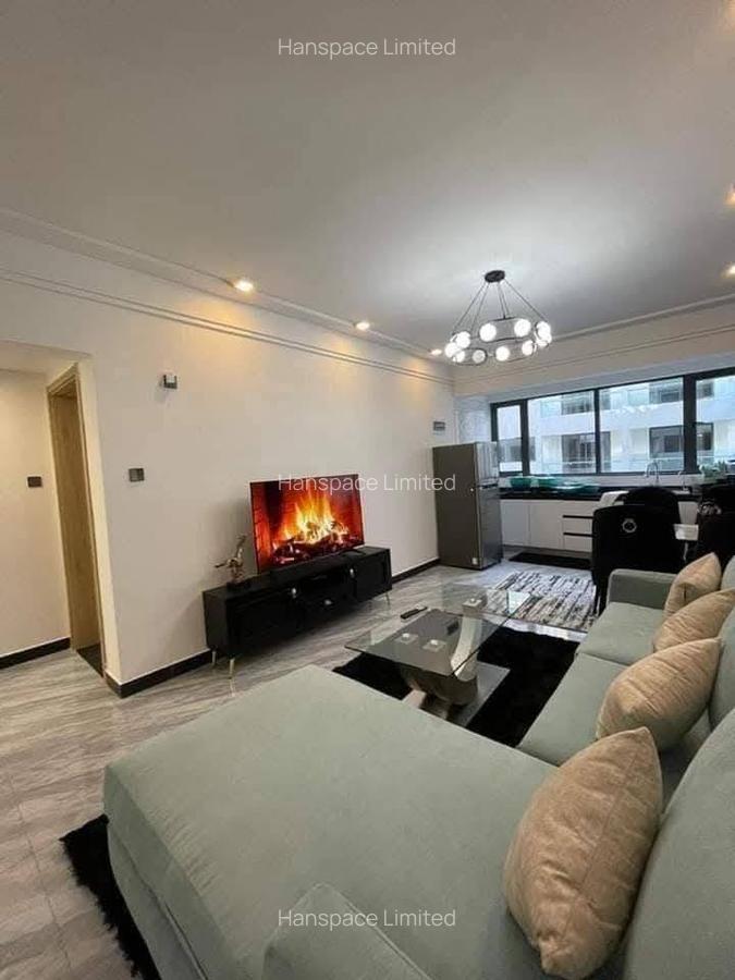 1 Bed Apartment with Swimming Pool in Kilimani - 2