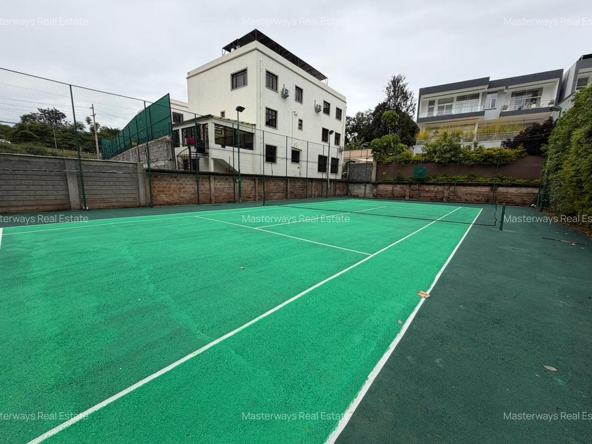 3 Bed Townhouse with En Suite in Kyuna - 19