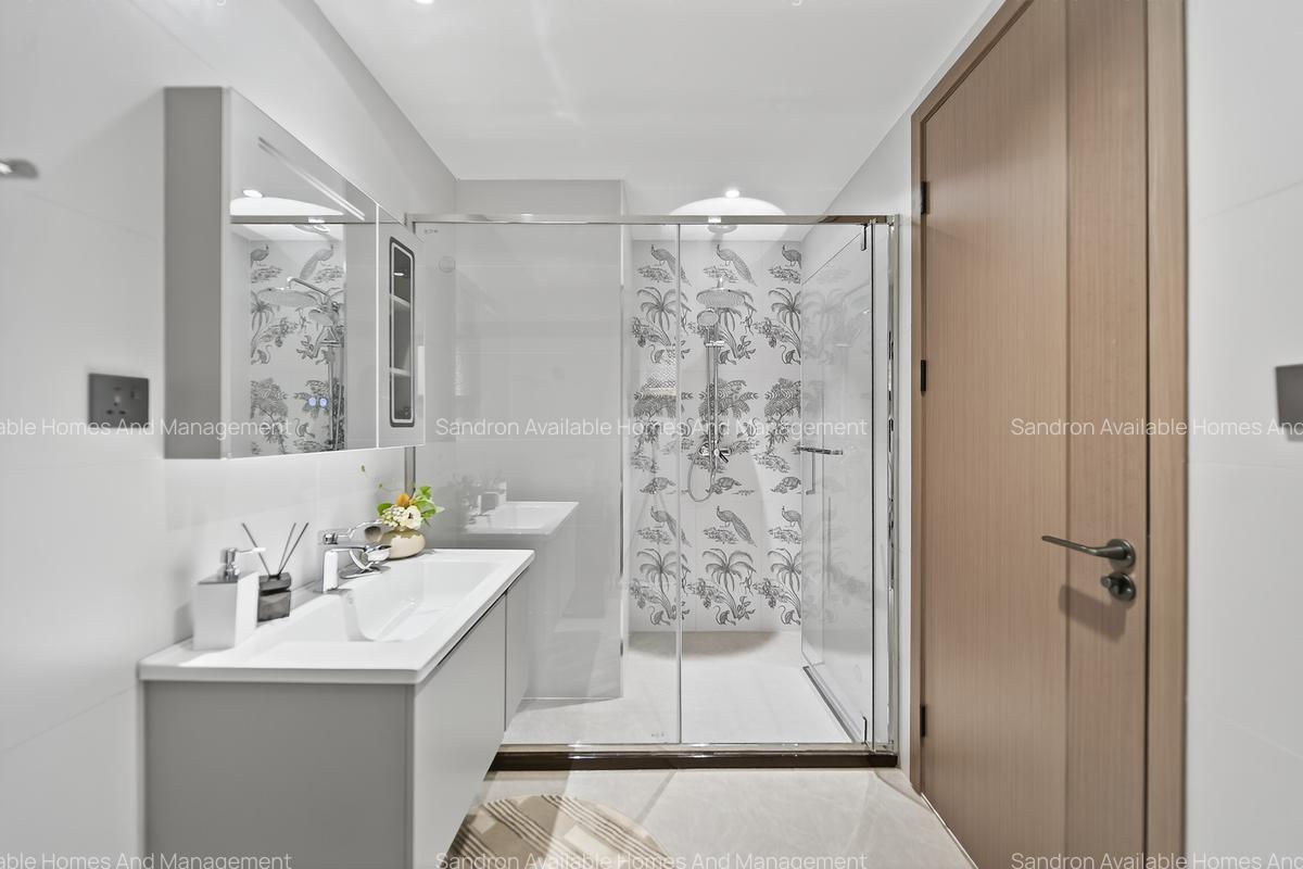 1 Bed Apartment with En Suite in General Mathenge - 4