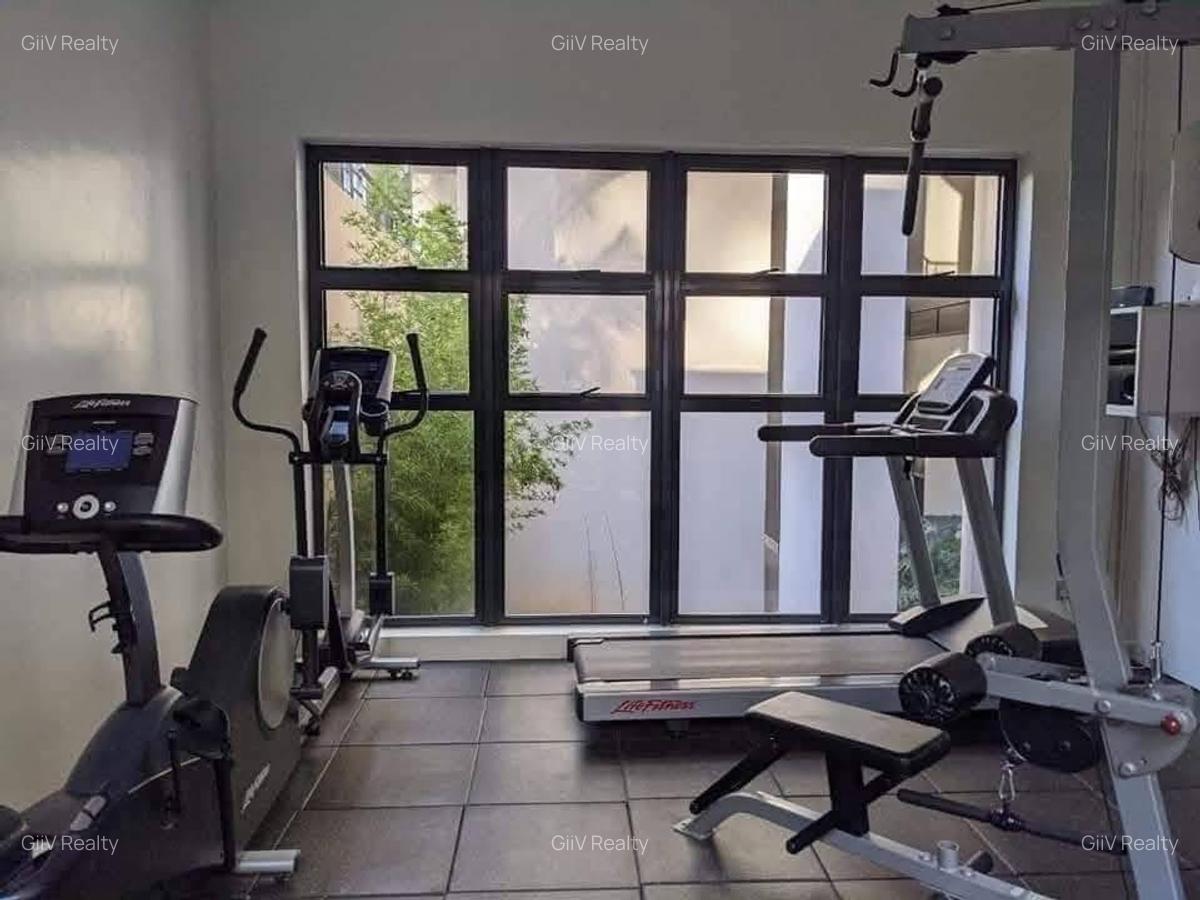 3 Bed Apartment with En Suite in Westlands Area - 16