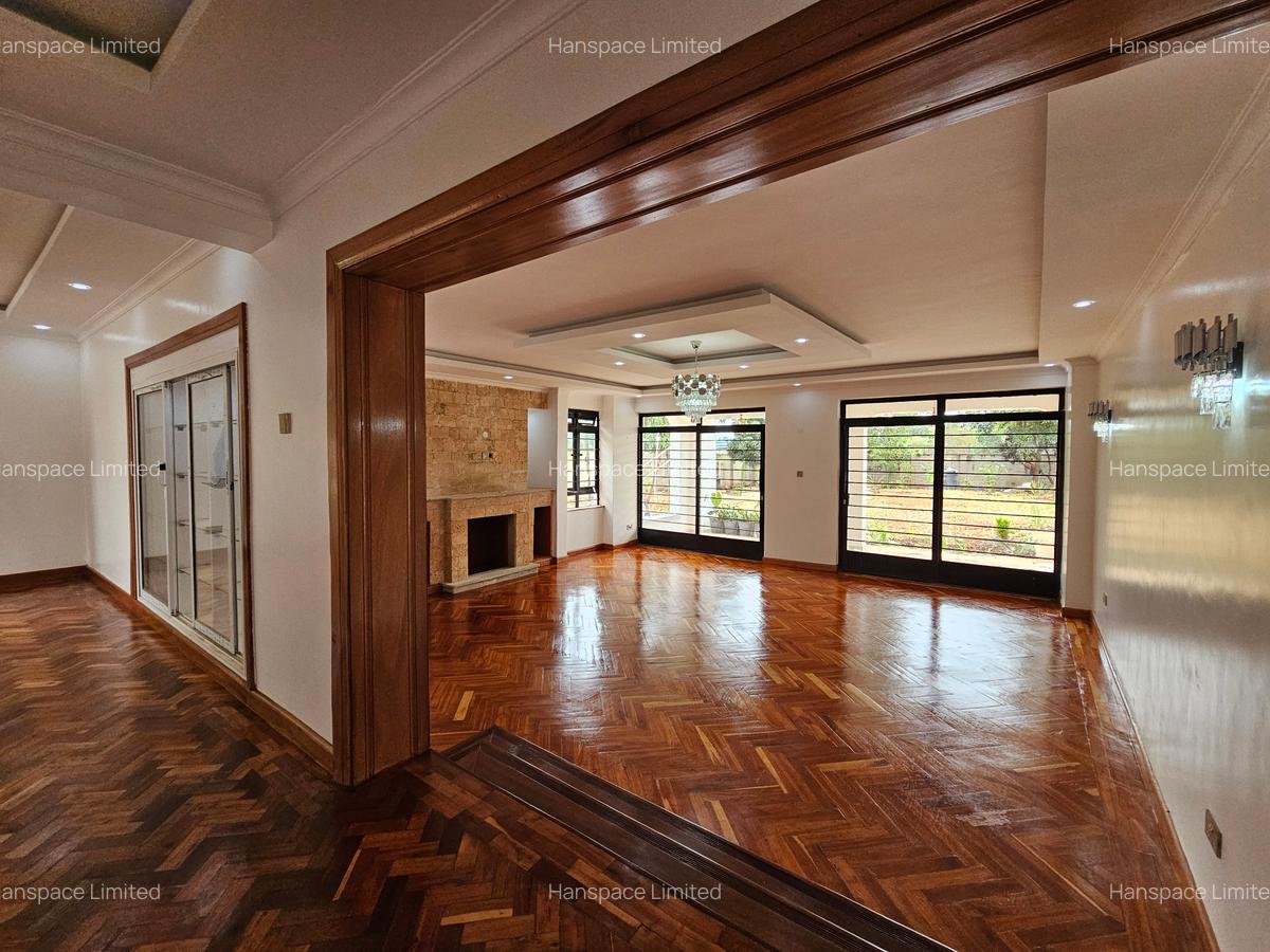 5 Bed Villa with En Suite in Runda - 17