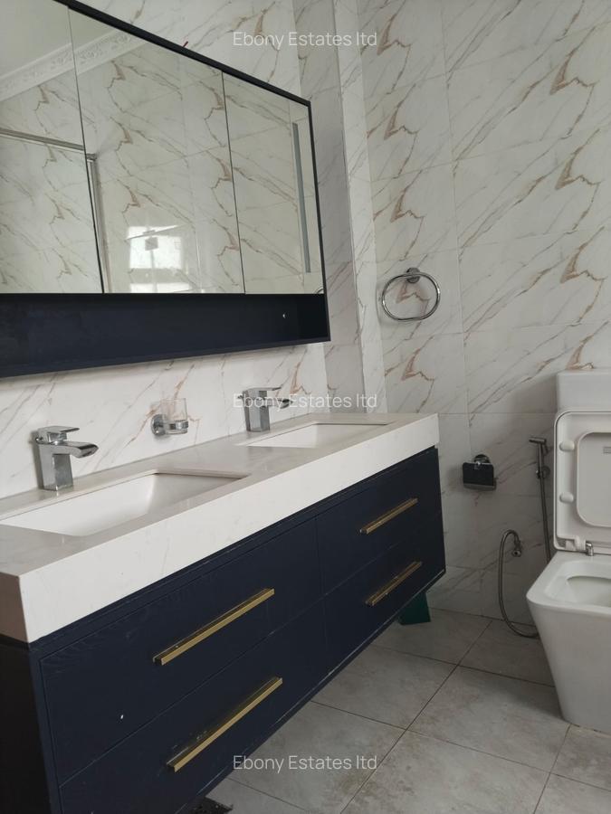 4 Bed Apartment with En Suite in Kilimani - 15